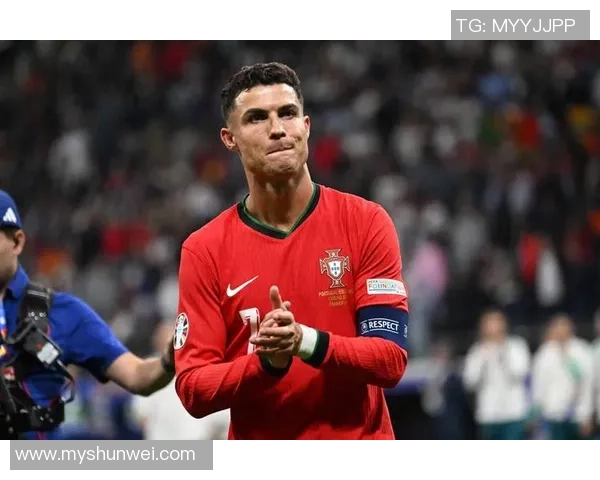 C罗肘击对手或无缘2026年世界杯首战，葡萄牙队主帅为爱徒辩解